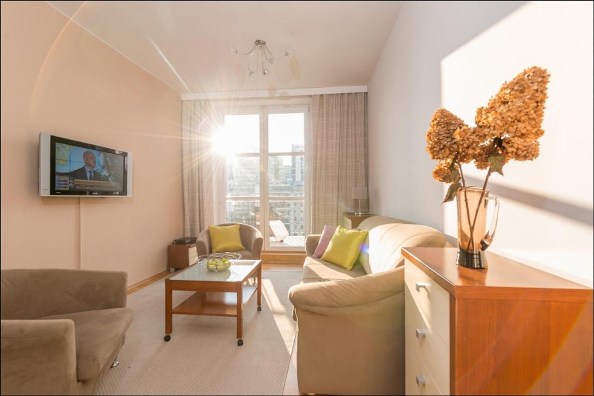 P&O Apartments Zgoda Varsovie Extérieur photo