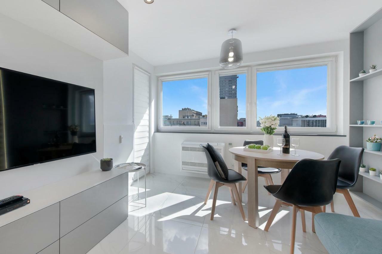 P&O Apartments Zgoda Varsovie Extérieur photo