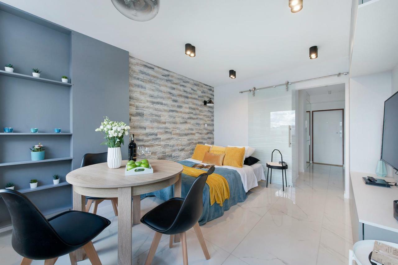 P&O Apartments Zgoda Varsovie Extérieur photo